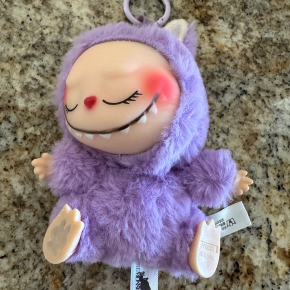 FAKE “Labubu” Have a Seat Bag Charms - Picture 11 of 12